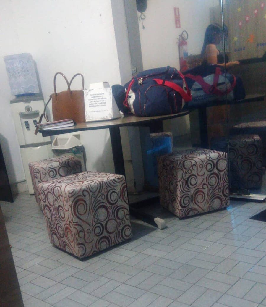 Waiting room of the British and American English school in Juazeiro do Norte