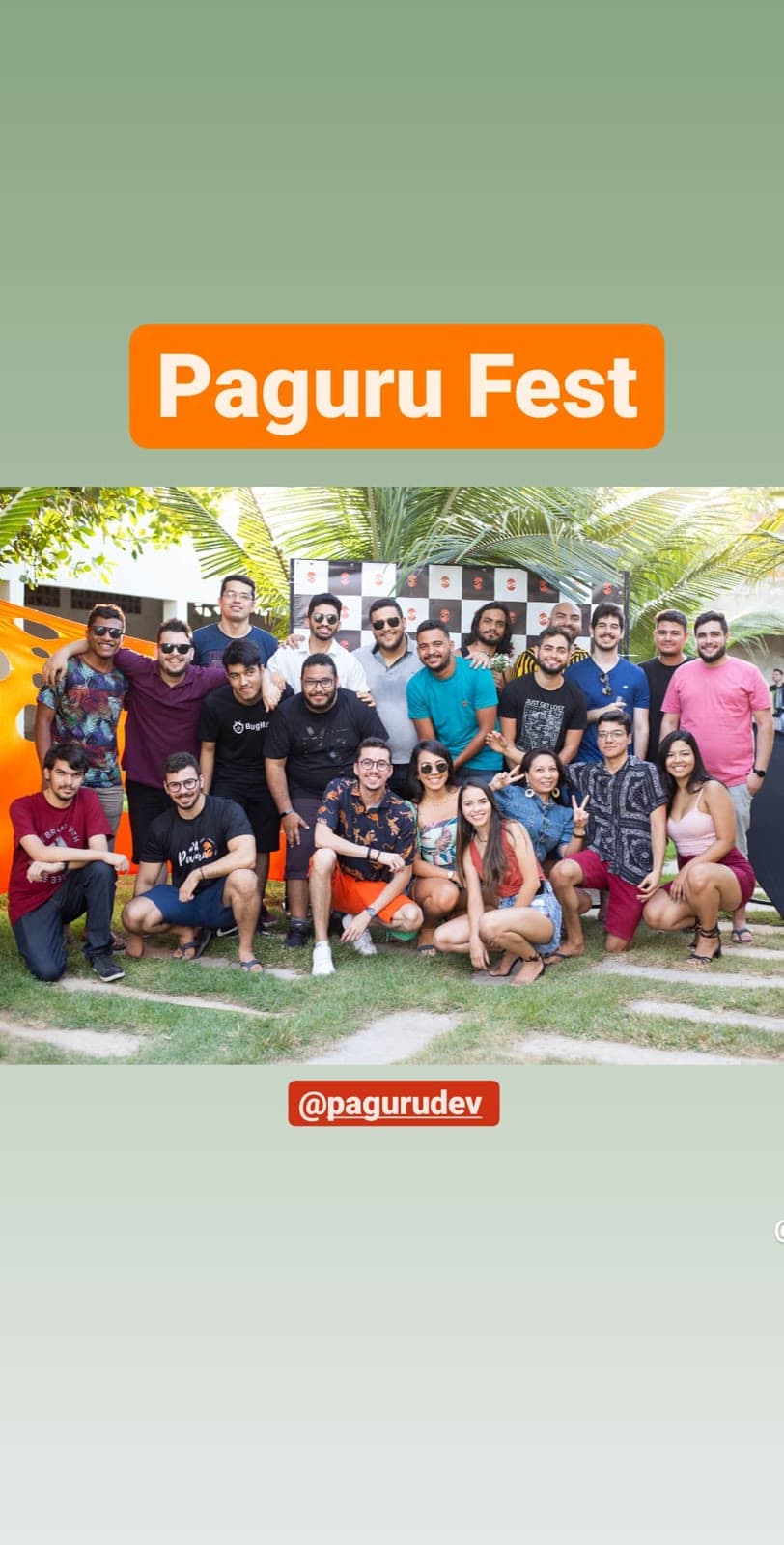 Foto do time da Paguru reunido no Paguru Fest